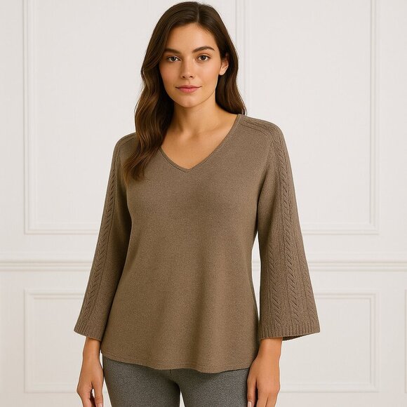 Carlisle Collection Cashmere V Neck Sweater NWOT - Picture 1 of 14